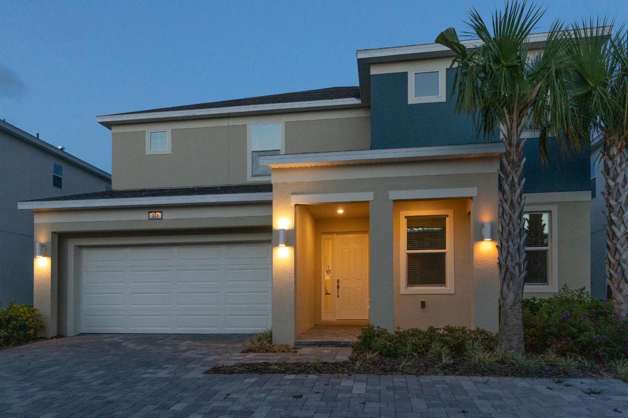 Waterfront Brand New Modern Luxury 8 Bedroom Pool House! Sleeps 16 Kissimmee Extérieur photo